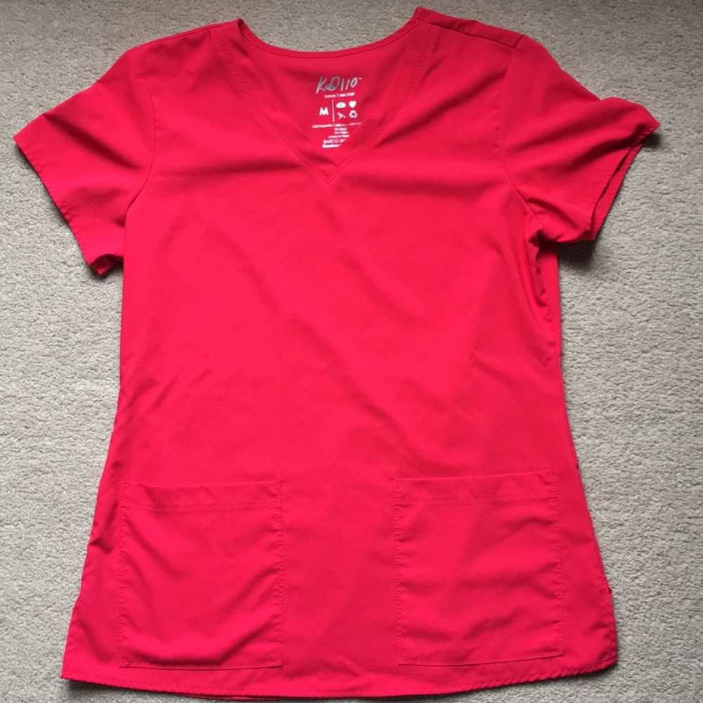 Like new scrub top